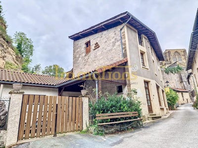 /international/fr/saint-antoine-l-abbaye-rhone-310101176341/
