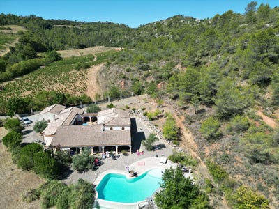 /international/fr/saint-chinian-languedoc-roussillon-310107641179/