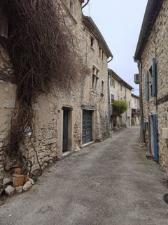 /international/fr/salles-sous-bois-rhone-310107555390/