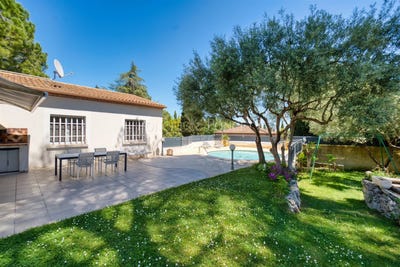 /international/fr/montpellier-languedoc-roussillon-310108652475/?lang=id