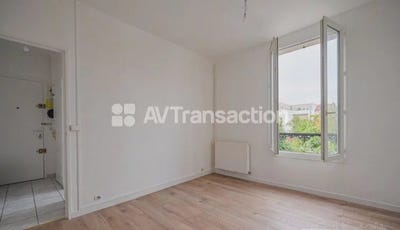 /international/fr/elliant-brittany-310104501195/