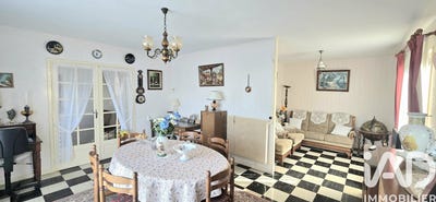 /international/fr/la-loupe-centre-val-de-loire-310106414505/