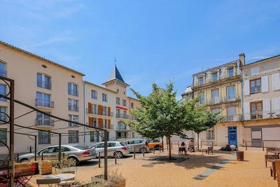 /international/fr/agen-aquitaine-310097272394/