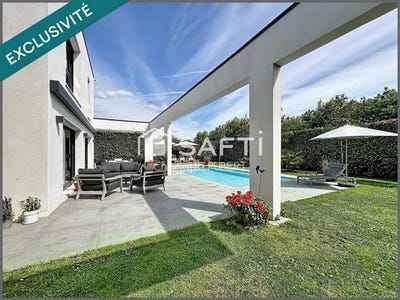 /international/fr/esvres-centre-val-de-loire-310107707805/