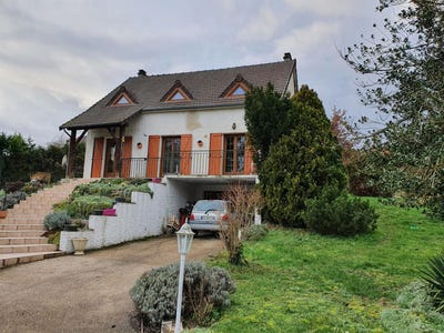/international/fr/crepy-en-valois-picardie-310098317787/