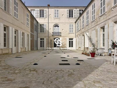 /international/fr/rochefort-charente-310106915004/