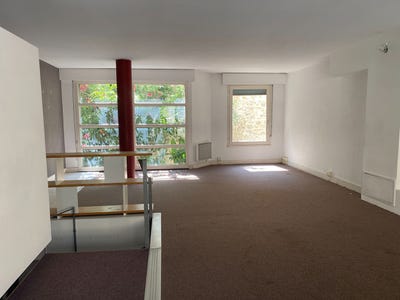 /international/fr/avignon-provence-alpes-cote-d-azur-310094362849/