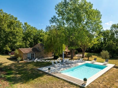 /international/fr/bagnols-en-foret-provence-alpes-cote-d-azur-310101418765/?lang=zh-tw