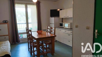 /international/fr/lamalou-les-bains-languedoc-roussillon-310106404058/