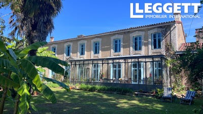 /international/fr/civray-centre-val-de-loire-310102701795/