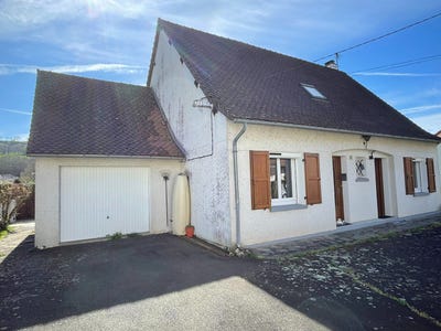 /international/fr/aurillac-auvergne-310107559843/