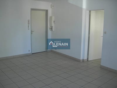 /international/fr/les-herbiers-pays-de-la-loire-310101059746/