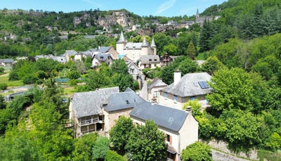 /international/fr/salles-la-source-midi-pyrenees-310108893620/