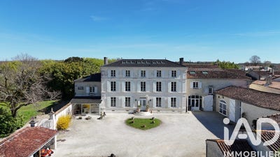 /international/fr/jarnac-centre-val-de-loire-310100733401/