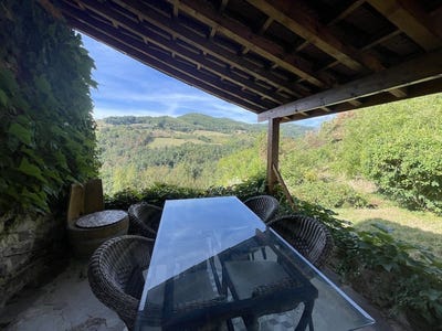 /international/fr/lamastre-rhone-310108265229/