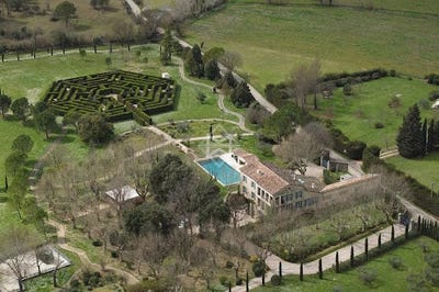 /international/fr/fayence-provence-alpes-cote-d-azur-310110283643/