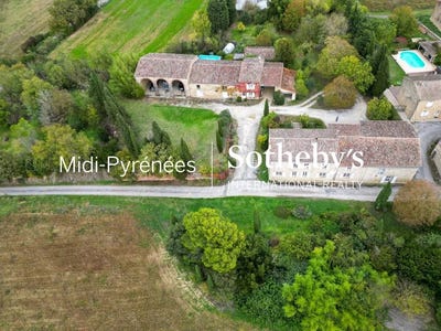 /international/fr/avignonet-lauragais-midi-pyrenees-310104866532/
