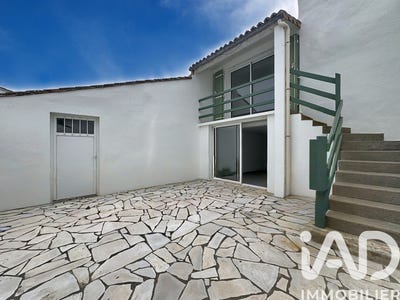 /international/fr/saint-clement-des-baleines-charente-310108261613/