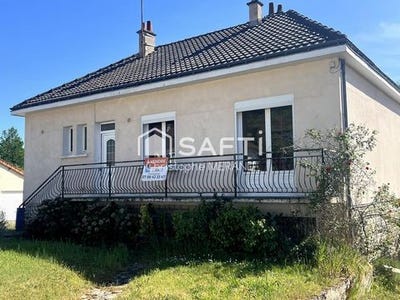 /international/fr/la-celle-saint-avant-centre-val-de-loire-310108007026/