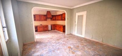 /international/fr/nogent-sur-loir-pays-de-la-loire-310105833711/