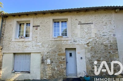 /international/fr/ozillac-charente-310106131986/