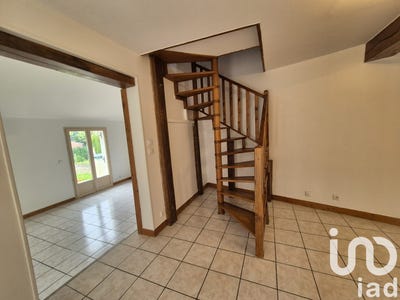 /international/fr/egriselles-le-bocage-burgundy-310100135609/