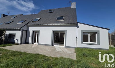 /international/fr/muzillac-brittany-310098172799/