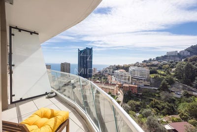 /international/fr/beausoleil-provence-alpes-cote-d-azur-310108429867/