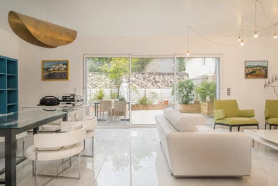 /international/fr/marseille-8eme-bouches-du-rhone-310108290843/