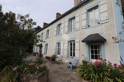 /international/fr/saint-malo-brittany-310094896386/