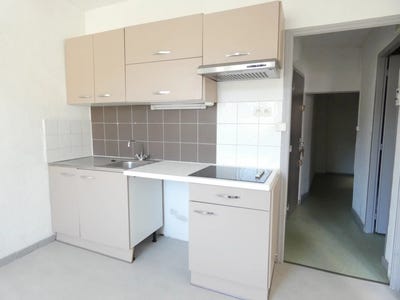 /international/fr/anduze-languedoc-roussillon-310104527114/