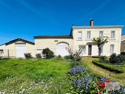 /international/fr/saint-antoine-de-breuilh-aquitaine-310107256792/