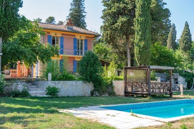 /international/fr/contes-provence-alpes-cote-d-azur-120078561092/