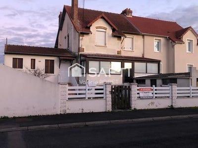 /international/fr/dives-sur-mer-la-basse-normandie-310104961404/