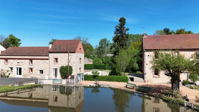 /international/fr/vichy-auvergne-310108553688/