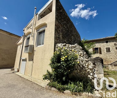 /international/fr/les-granges-gontardes-rhone-310099255686/?lang=id