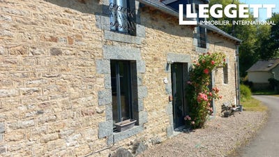 /international/fr/merillac-brittany-310098415456/