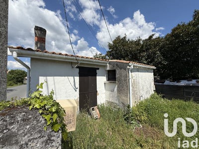 /international/fr/saint-christoly-de-blaye-aquitaine-310099651921/?lang=zh-tw