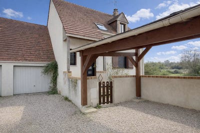 /international/fr/nogent-le-roi-centre-val-de-loire-310108648015/