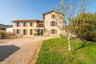 /international/fr/quincieux-rhone-310107708463/