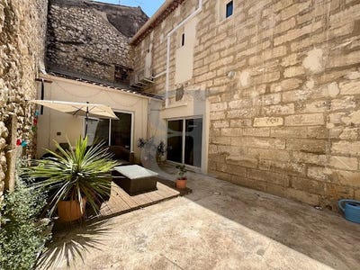 /international/fr/chateaurenard-provence-alpes-cote-d-azur-310100697502/
