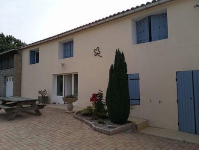 /international/fr/chenac-saint-seurin-d-uzet-charente-310108136710/