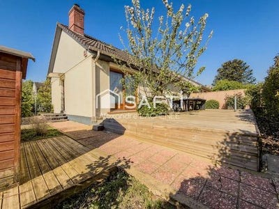 /international/fr/meru-picardie-310107564566/