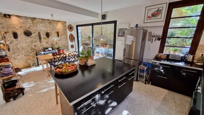 /international/fr/nezignan-l-eveque-languedoc-roussillon-310109128118/