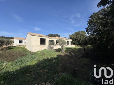 /international/fr/mornas-provence-alpes-cote-d-azur-310098171533/