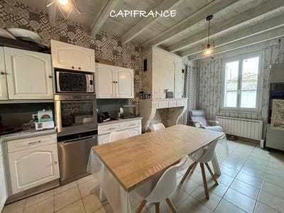 /international/fr/taillebourg-charente-310100877548/