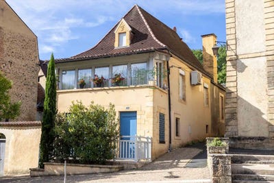 /international/fr/sarlat-la-caneda-aquitaine-310110288594/