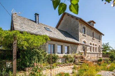 /international/fr/bertholene-midi-pyrenees-310109173074/?lang=th