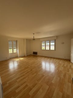 /international/fr/sarlat-la-caneda-aquitaine-310119574275/