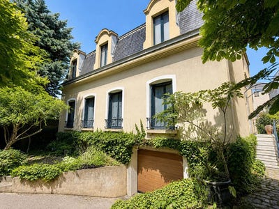 /international/fr/bois-colombes-ile-de-france-310119918769/